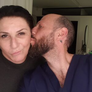 5 הליכים אסתטיים שרותי ברודו עברה בניתוח הפנים שלה